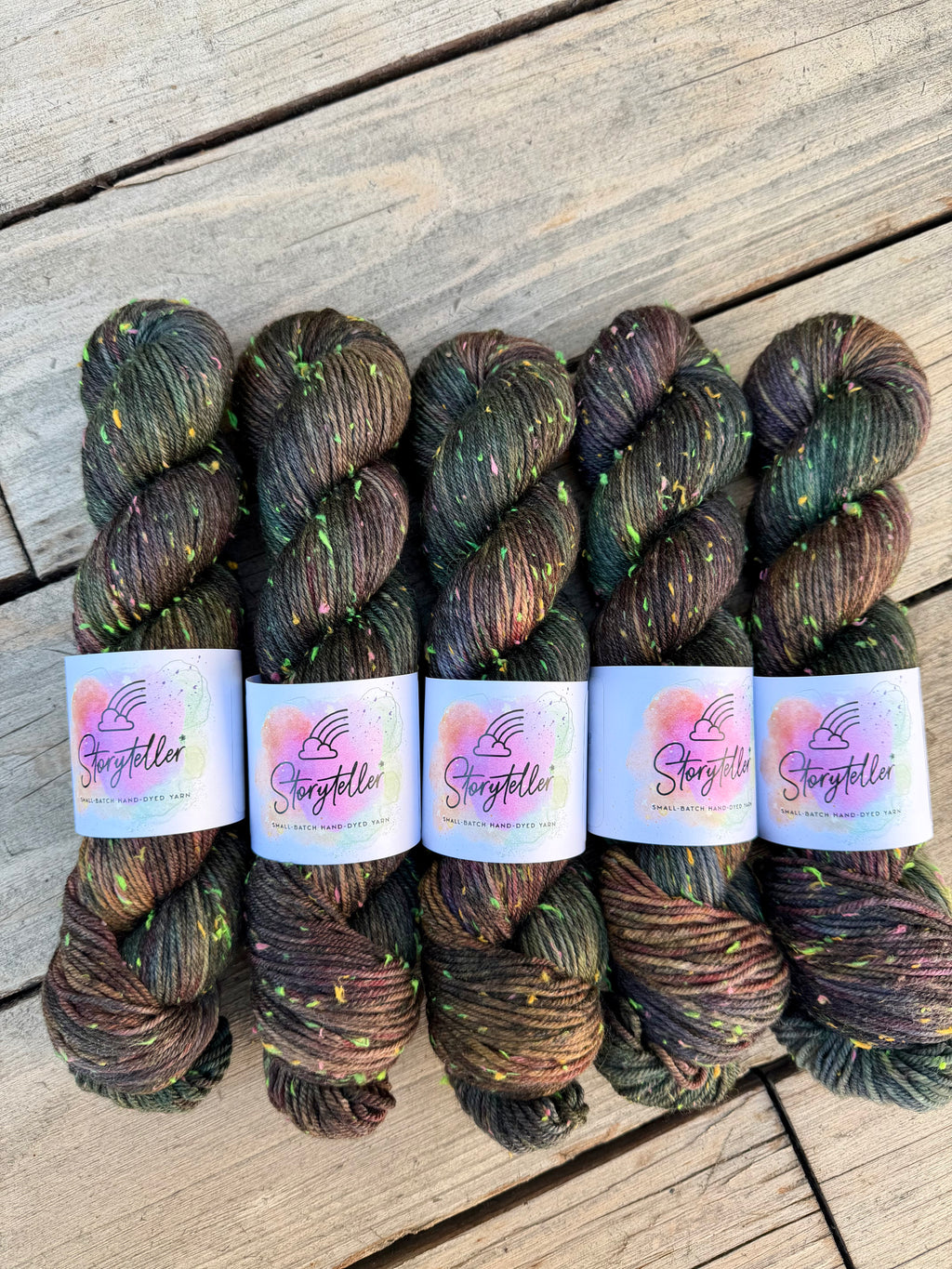 Storyteller Neon Tweed DK | Book of Spells