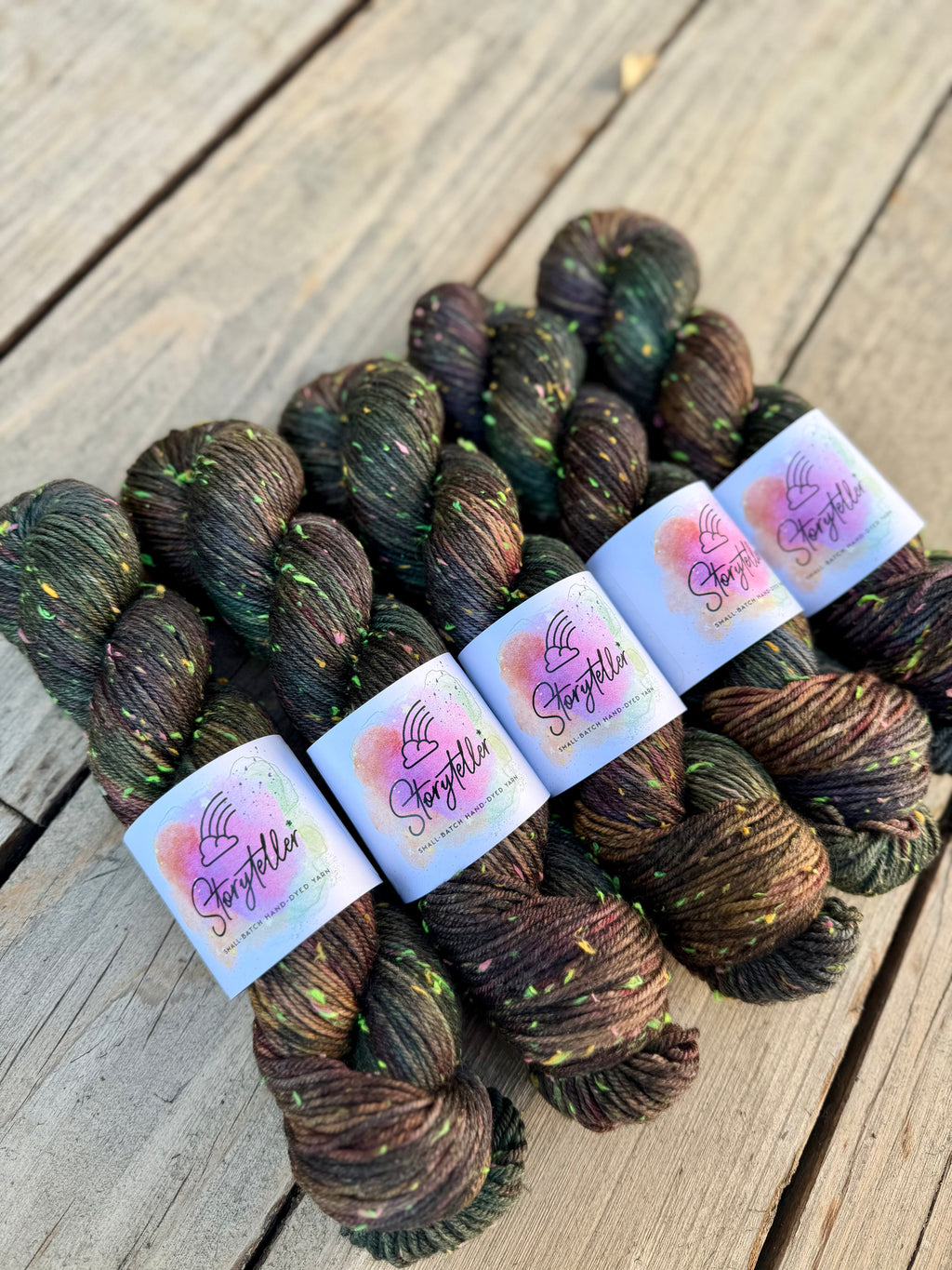 Storyteller Neon Tweed DK | Book of Spells